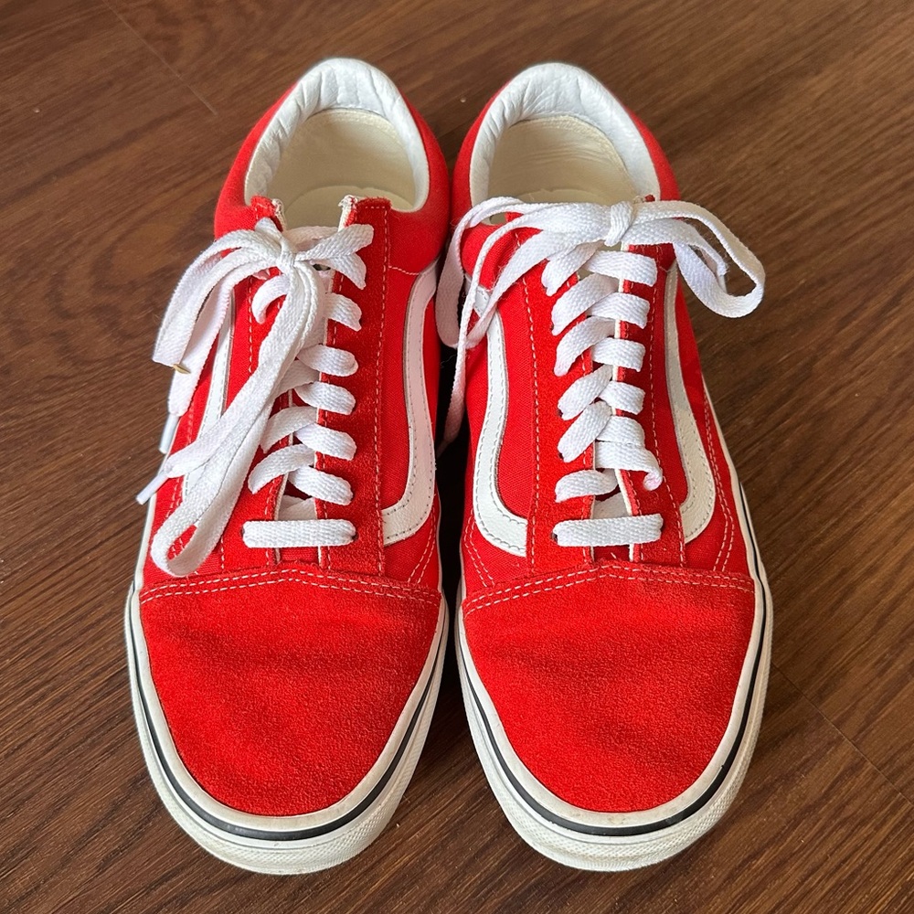 Red Old-Skool Vans Size 9